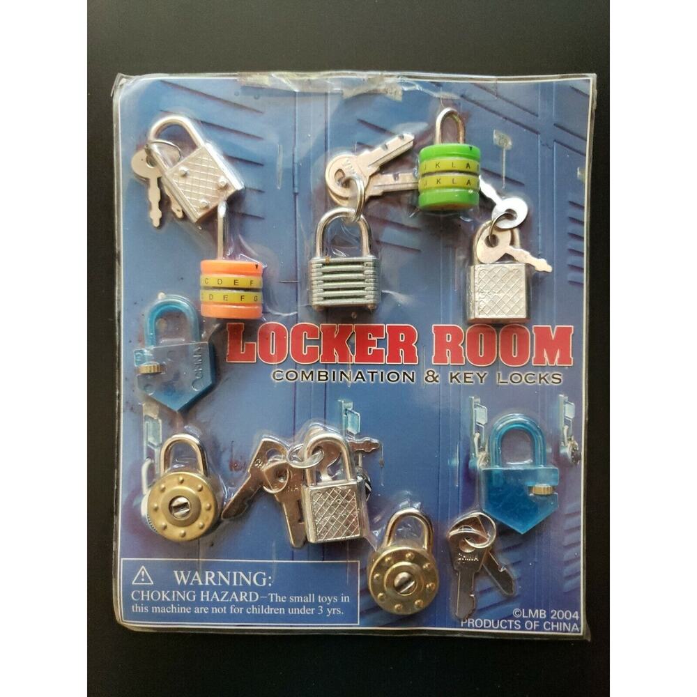 Vintage Locker Room Gumball Vending Machine Charms Header Display Card #386